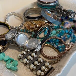 Elegant Bracelet Reseller Bundle Craft Silver and Pearl Bracelet #136
